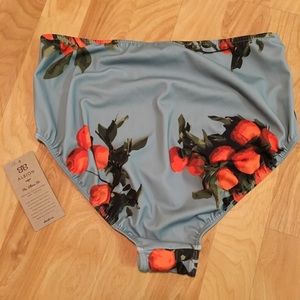 NWT Albion Fit Clementine High-Waisted Bottoms